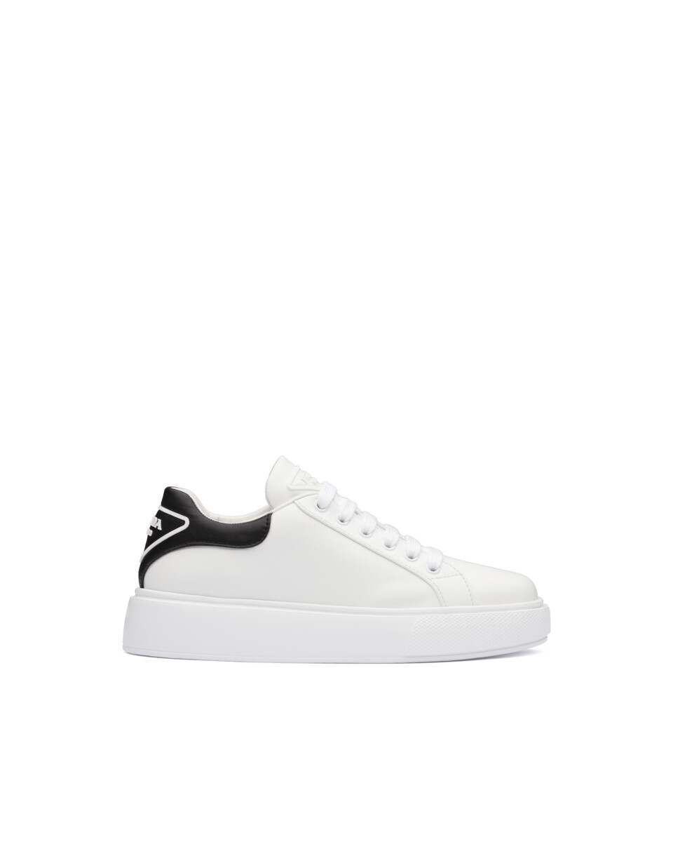 Baskets en cuir