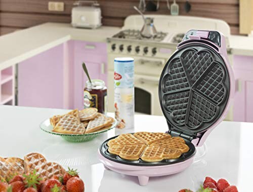 Bestron Gaufrier pour Gaufres Classiques en Forme de Cœur, Gaufrier avec Revêtement Anti-Adhésif pour Gaufres en Forme de Cœur, Design Rétro, 700 Watts, Couleur: Rose