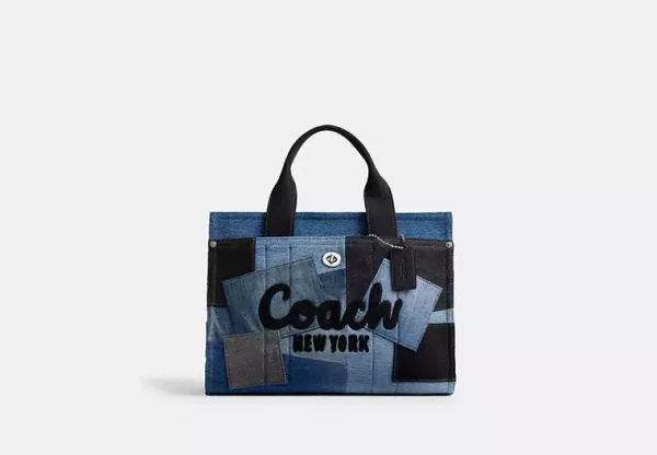 COACH® FR | Cabas Cargo avec patchwork