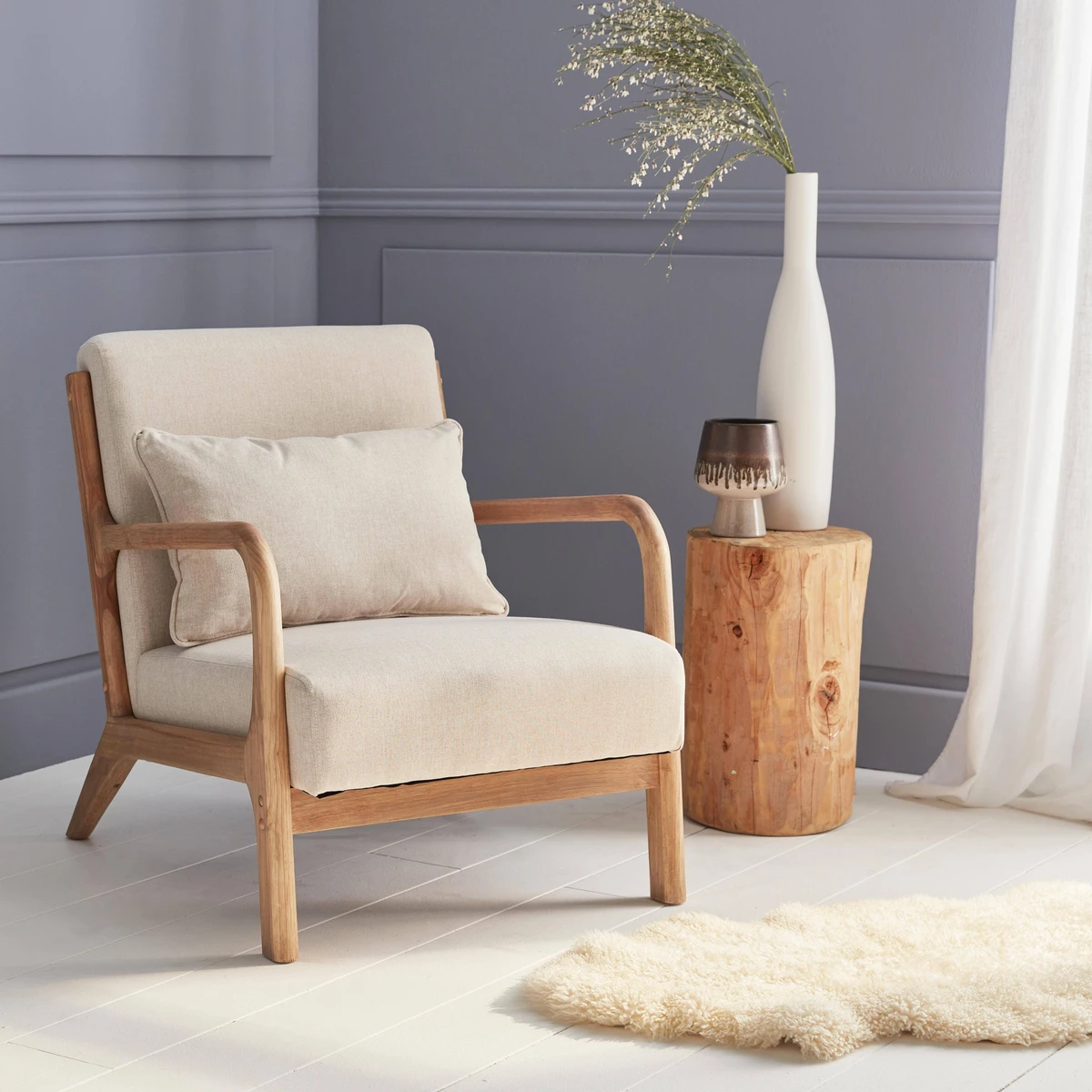 Fauteuil design beige en bois et tissu | sweeek