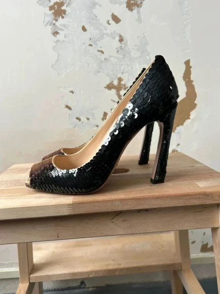 Prada heels shoes size 38.5