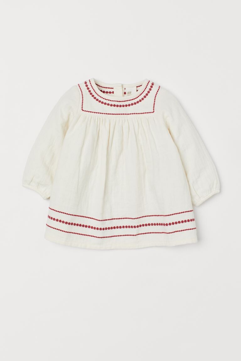 Robe brodée