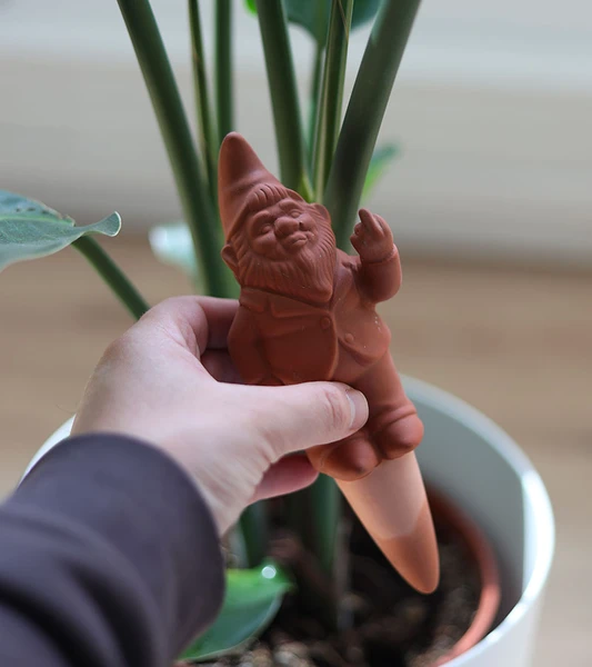 Gnome Terracotta irrigateur de plantes