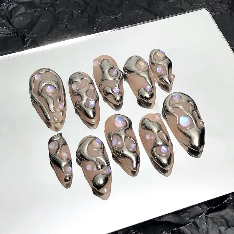Amandes 3D argentées sur les ongles, faux ongles métalliques personnalisés, faux ongles, colle tendance sur les ongles, décoration d'ongles de