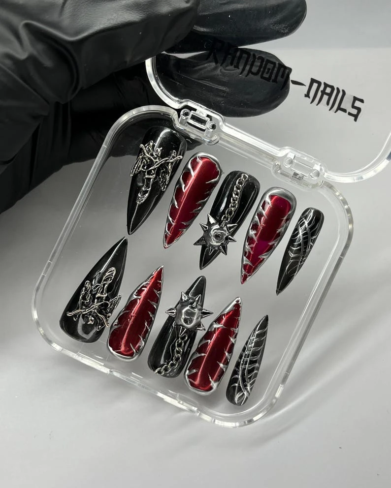 Gothic false nails, Halloween Nails, Gothic nails, Black false nails, Black nails, Red nails,False silver nails
