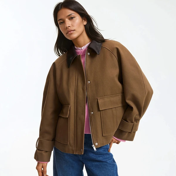 Veste en coton avec col contrasté