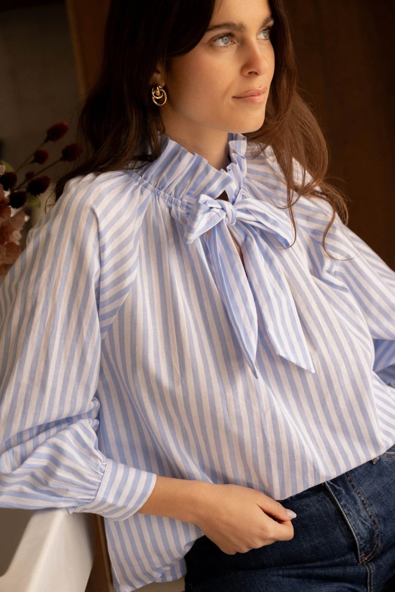 Blouse Avec Des Rayures - Bleu - Boutique Libertie