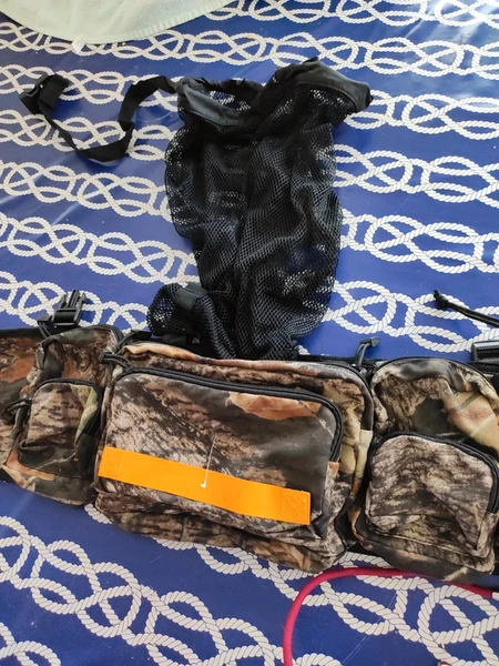 Ceinture  avec pochette camouflage chasse neuve