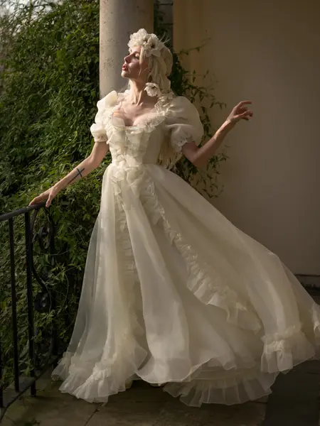 Angelic Kisses Duchess Gown