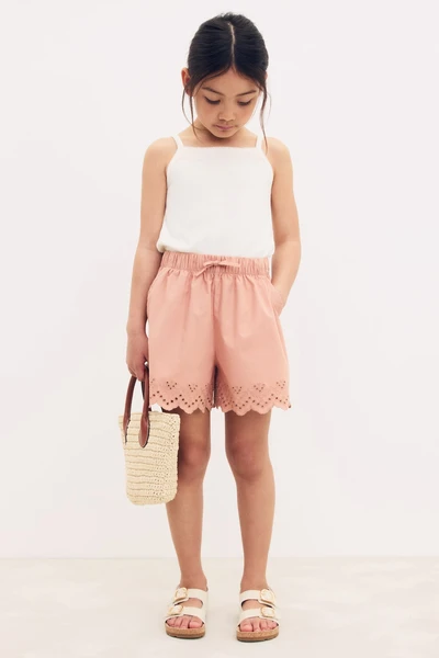 Short en coton avec broderie anglaise