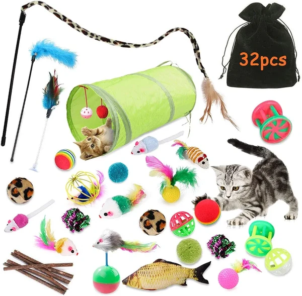 Lot de 32 jouets 