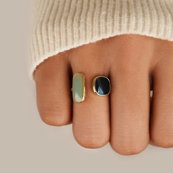 Bague calcédoine et onyx, véritable bague calcédoine naturelle et onyx, bague deux pierres, bague calcédoine bleue et argentée, bague faite main pour femme