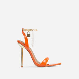 Front-Row Chain Padlock Detail Square Toe Metallic Heel In Orange Patent
