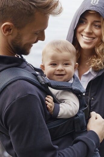 Porte-bébé One Air physiologique en mesh | BABYBJÖRN