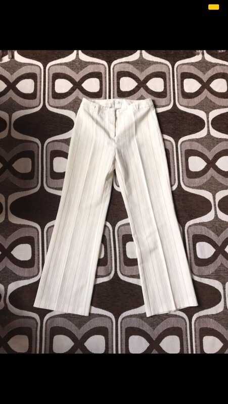 pantalon de tailleur blanc évasé à rayures fines vintage y2k 