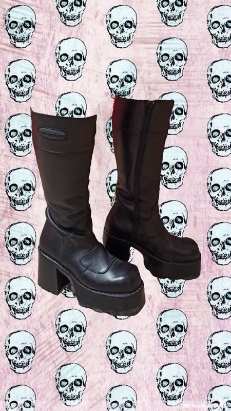Súper Destroy Goth High Knee Boots 