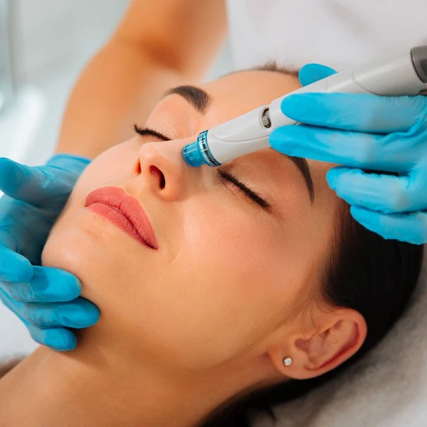 Soin hydrafacial chez Grain de sel : institut de beauté - Planity - RDV en ligne