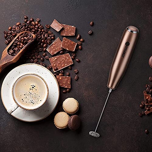 Mousseur à Lait électrique pour Café, Café au Lait, Cappuccino, Chocolat Chaud, Mini Fouet en Acier Inoxydable, Moteur Extra Fort et Alimenté par Batterie, Mélangeur (Gold)
