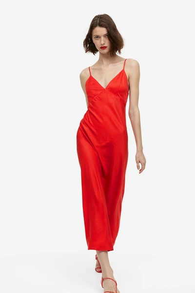 Robe combinaison en satin
