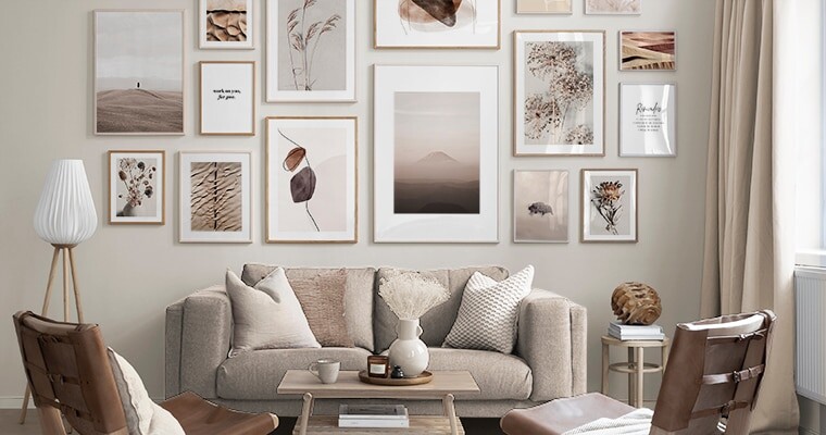 Mur de cadres / affiches salon 