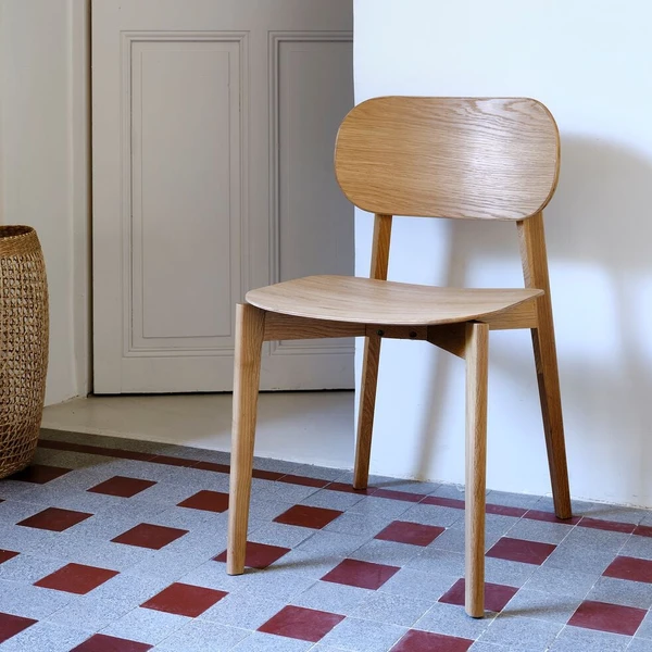 ILIES - Chaise en bois de chêne - bois clair