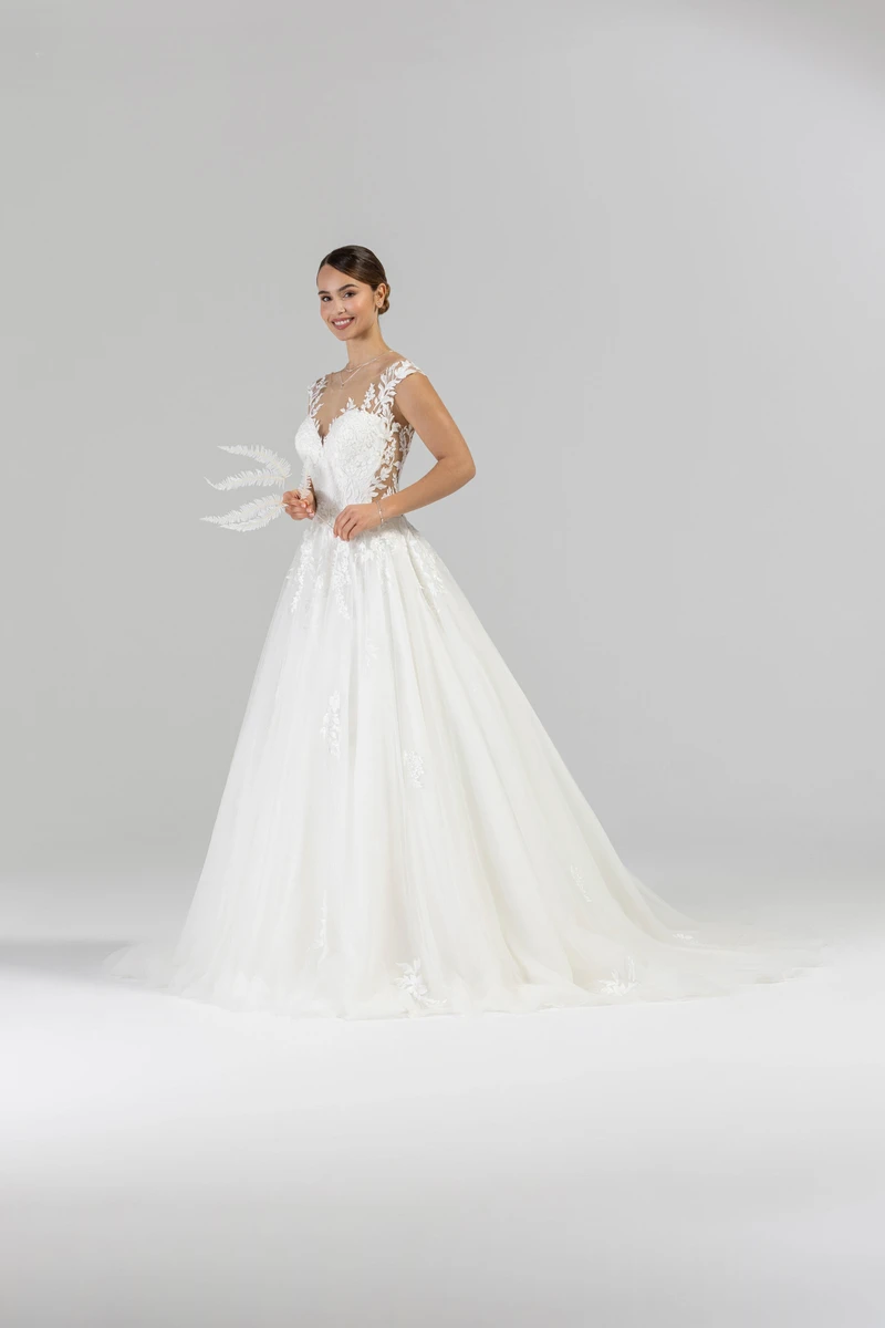 Line - Églantine Mariages Cérémonies