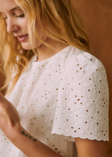 Blouse Annabelle - Broderie Unie Crème - Coton Biologique - Sézane