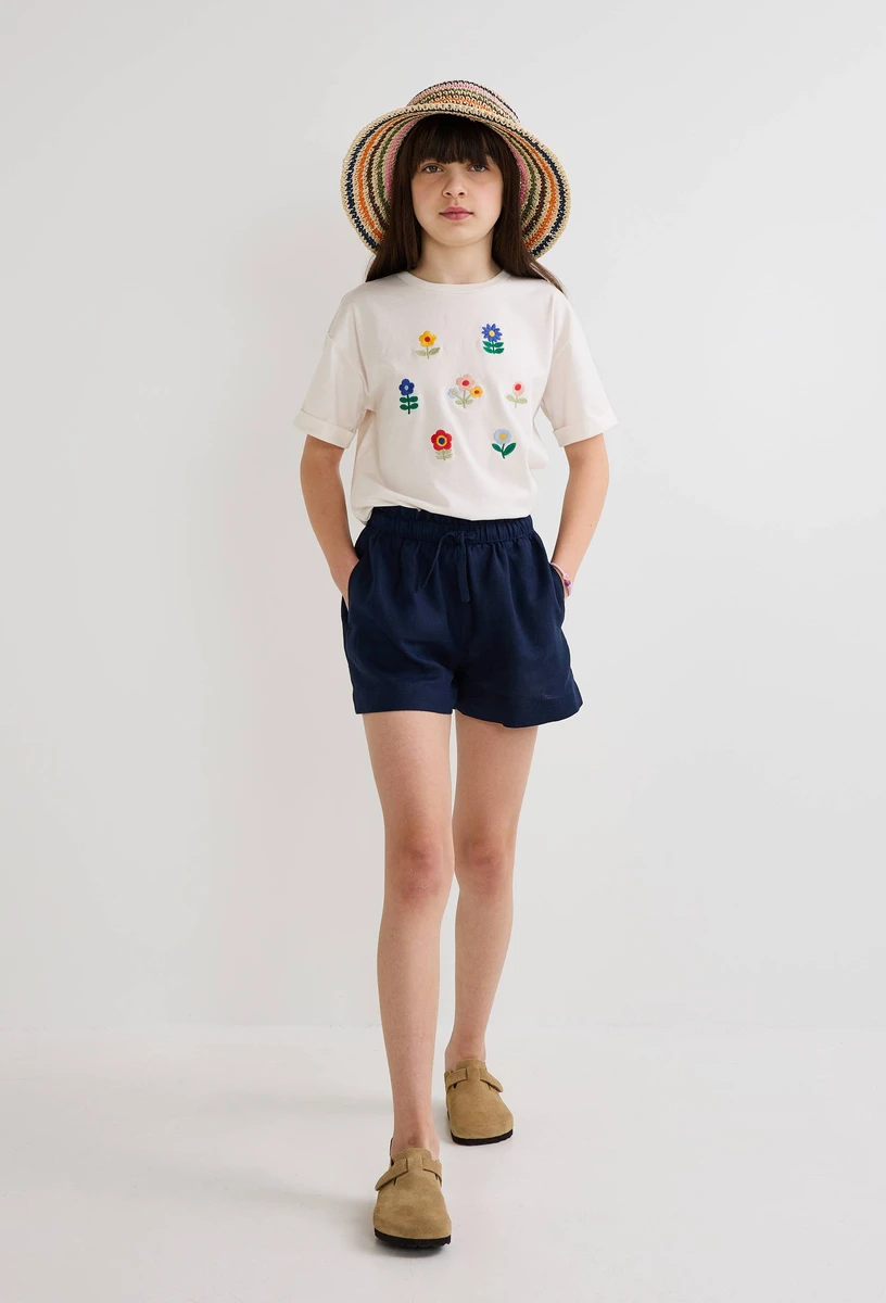 Short uni en lin