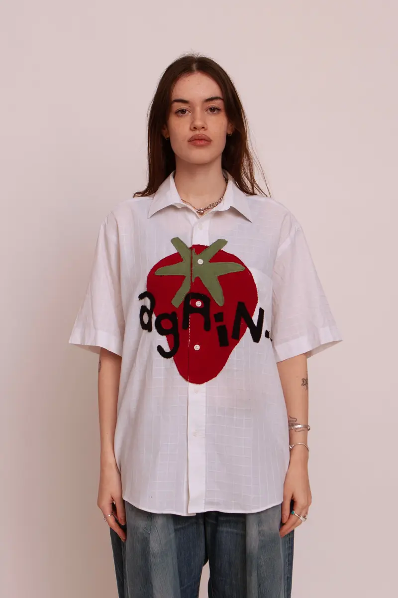 Strawberry Seeds Shirt 008 - L