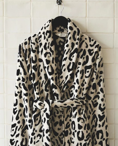 null - PEIGNOIRS ET CHAUSSONS - SALLE DE BAIN | Zara Home France | Zara Home France