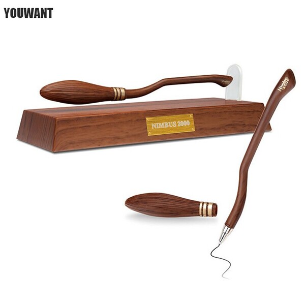 Stylo Nimbus 2000 lévitant