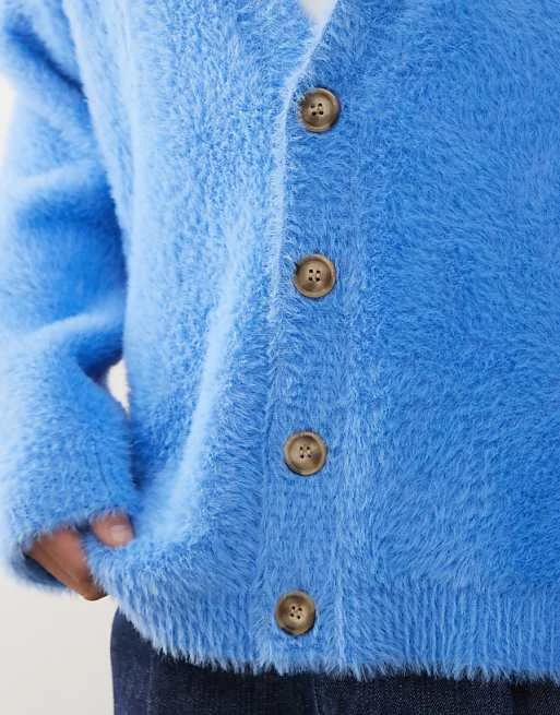 COLLUSION - Gilet en maille duveteuse - Bleu