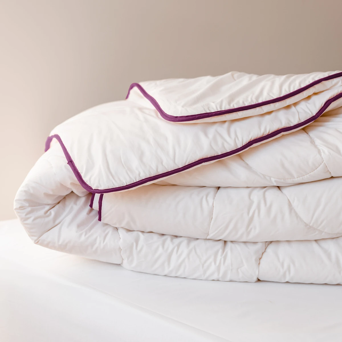 SÉNANE - Couette toute saison en laine française 350g/m2