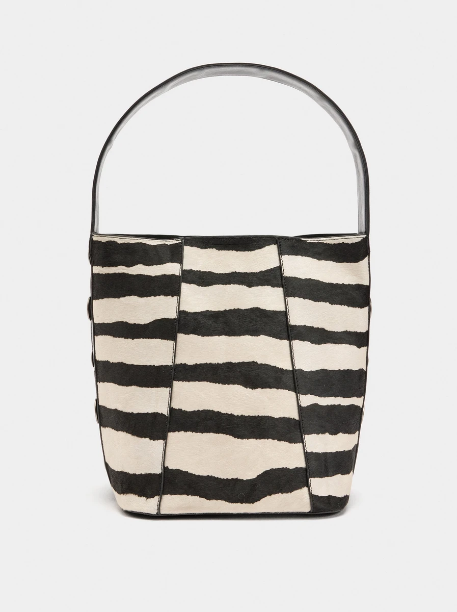 Sac à main avec détails en cuir