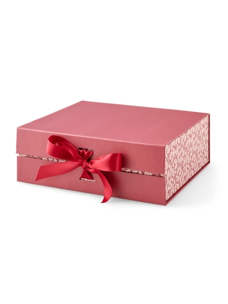 Boîte cadeau avec ruban