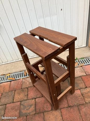 Tabouret marche- pied
