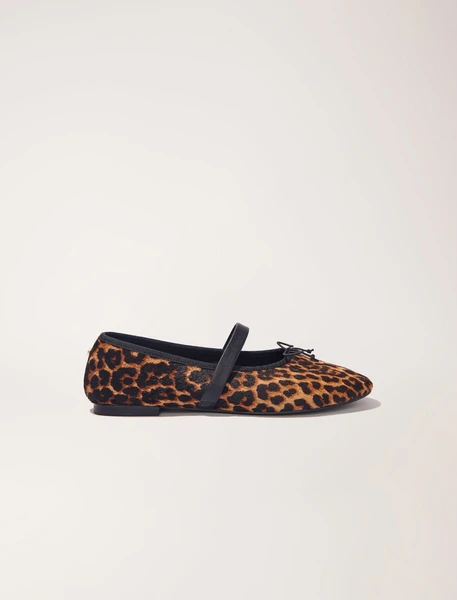 Ballerine en cuir effet léopard
