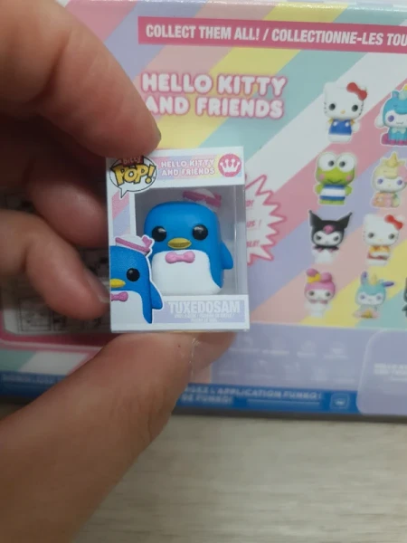 Hello Kitty Tuxedosam chase | Vinted