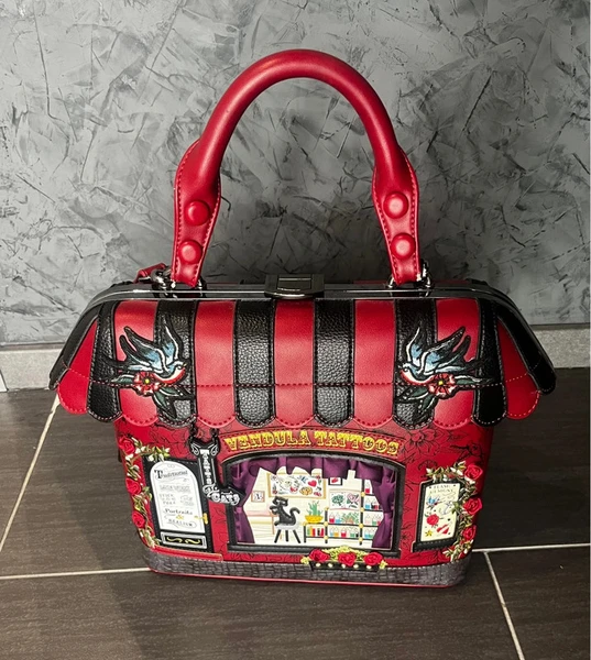 Vendula London Grabbeltasche Handtasche tattoo Shop