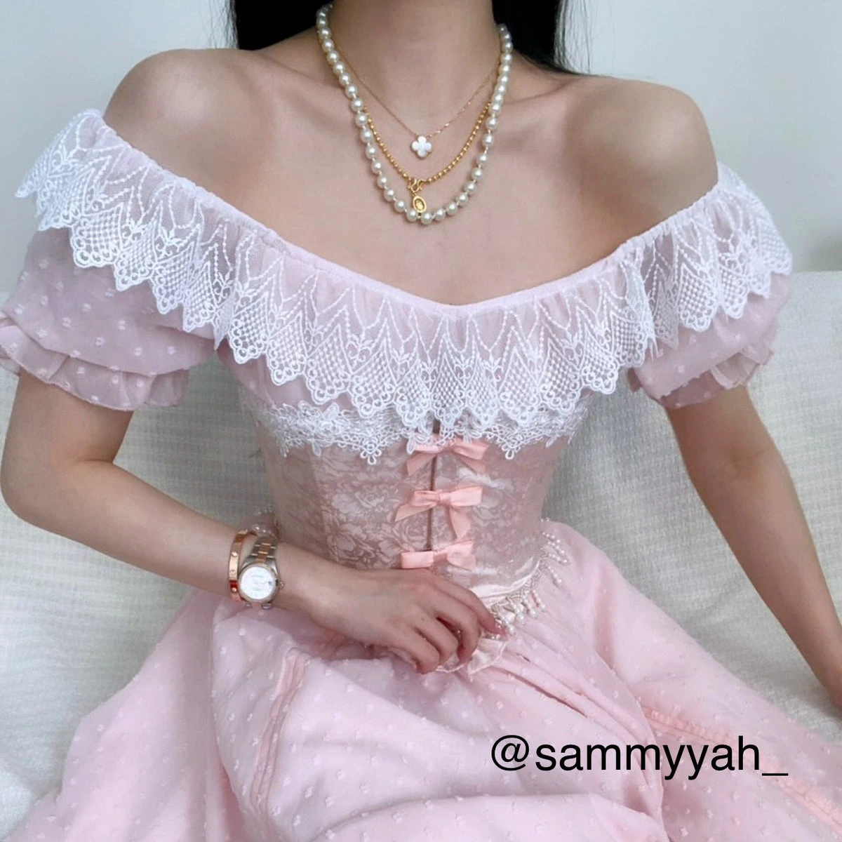 Victoria ensemble