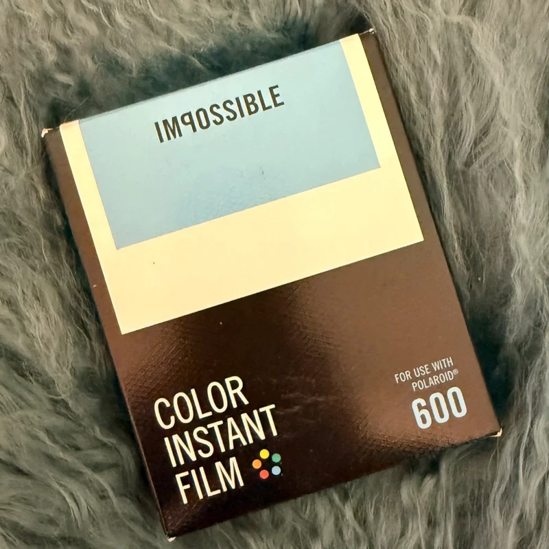 1 pack Impossible Color Instant Film Polaroïd neuf