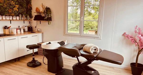 Le Cheveu au Naturel : coiffeur à Saint-Senoch - Planity