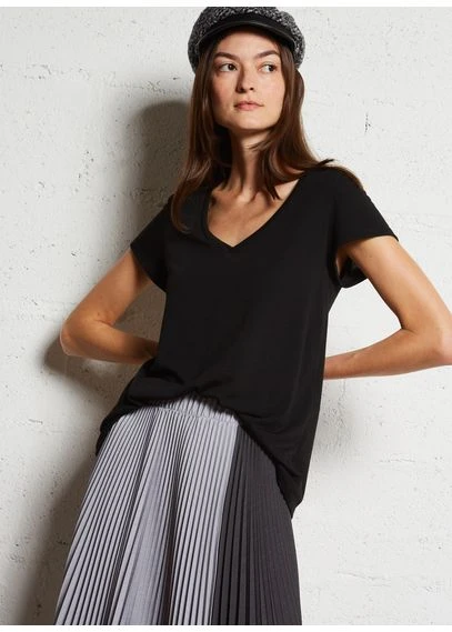 Tee-shirt col V droit | Noir