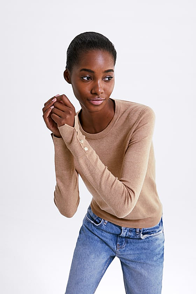 PULL BASIQUE À BOUTONS