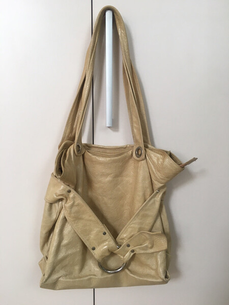 Bolso PIEL beige Balenciaga
