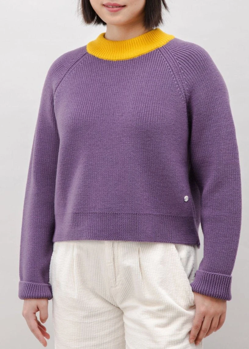 Pull en laine mérinos certifiée | bicolore "waterfront cropped wool sweater orchid" Brava Fabrics