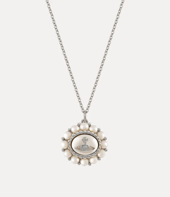 Amaya Pendant Necklace