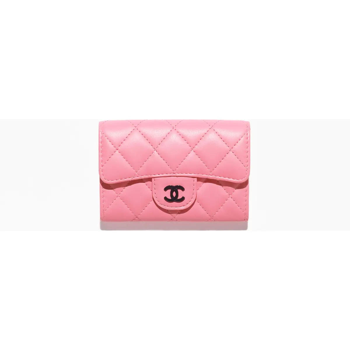 Porte-cartes à rabat classique - Agneau, émail & métal doré, rose corail — Mode | CHANEL
