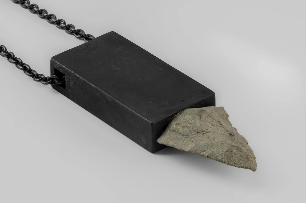 Arrowhead Amulet Cuboid (KZ+KA+ARW)