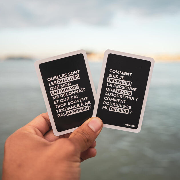 CONTROL - JEU DE CARTES